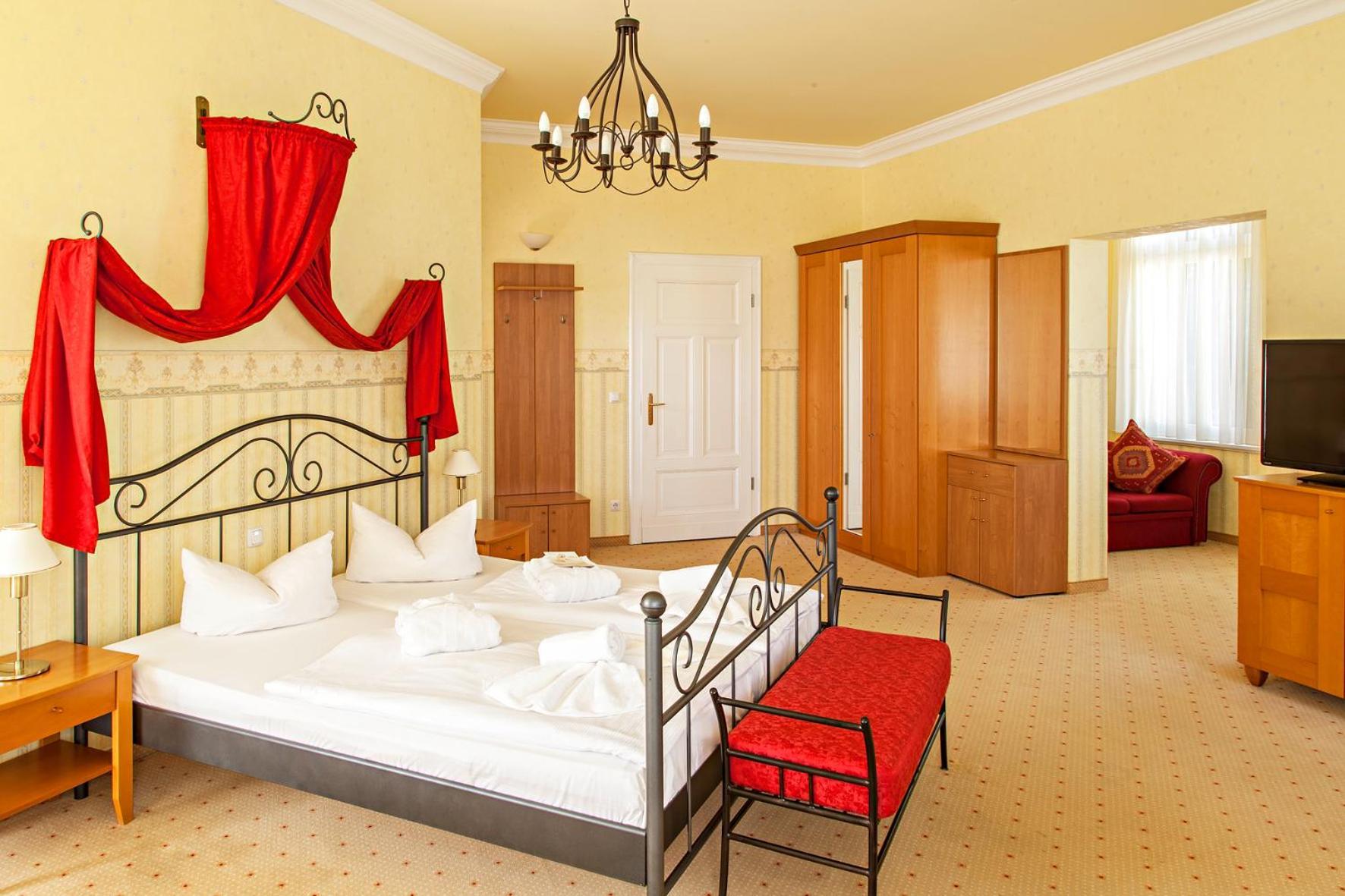 Standard Suite